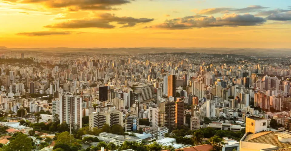 Entupimentos Urbanos: Como a Desentupidora Pague Menos em BH Ajuda a Vencer os Desafios das Grandes Cidades